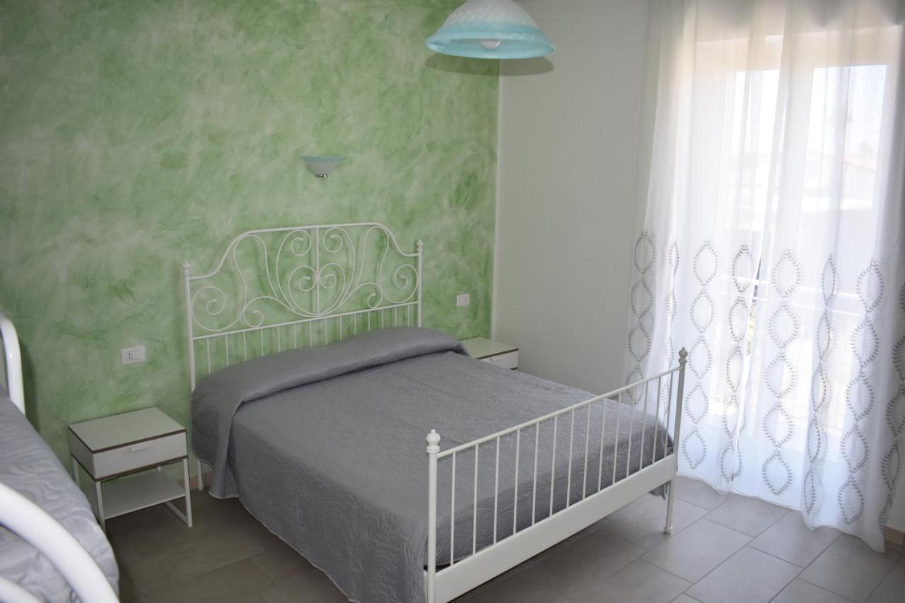 B&B Da Zio Peppe Cirella Bagian luar foto