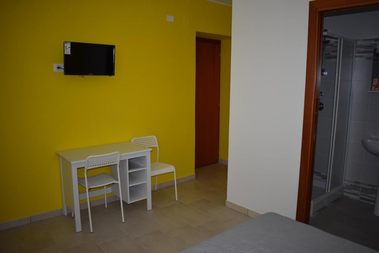 B&B Da Zio Peppe Cirella Bagian luar foto