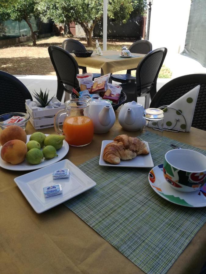 B&B Da Zio Peppe Cirella Bagian luar foto